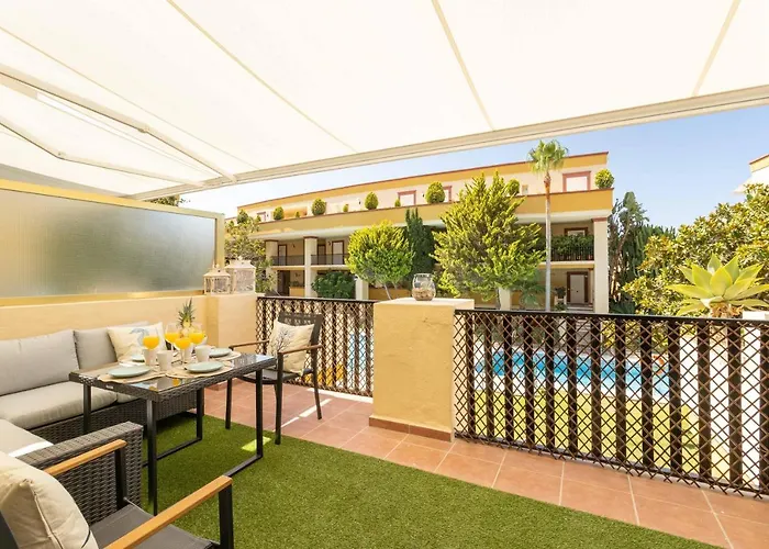 Апартаменты Oleholidays 316 Romana Playa Primera Linea Playa Марбелья
