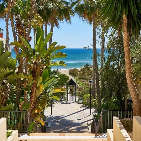 Apartment Oleholidays 316 Romana Playa Primera Linea Playa Marbella